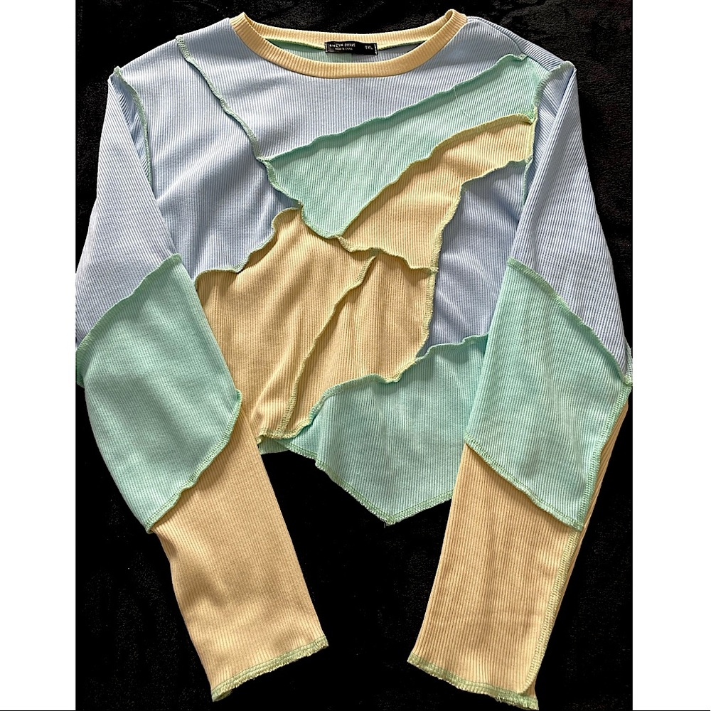 Long Sleeve Crop Top- Pastel colors